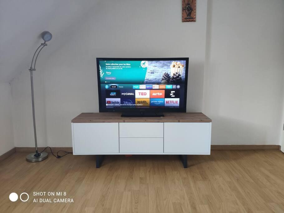 Joli Appartement Avec Place De Parking Prive Colmar Esterno foto
